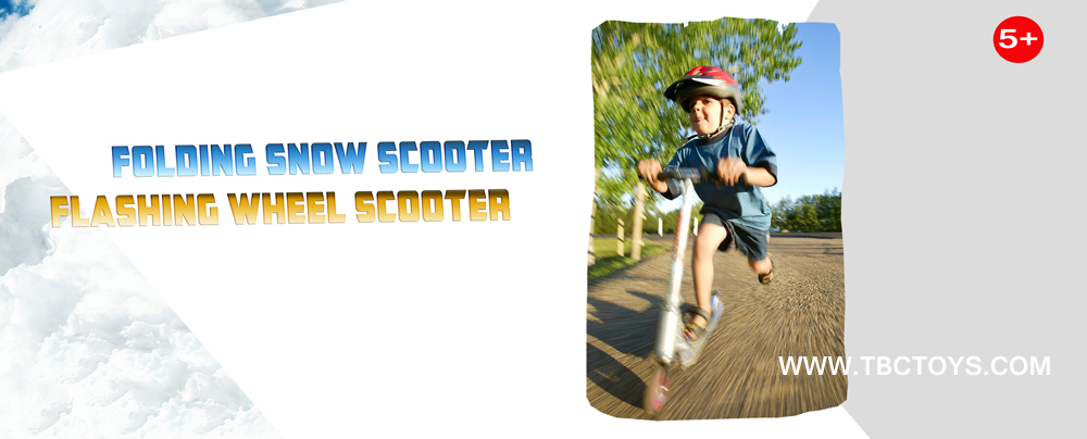 Flashing wheel scooter