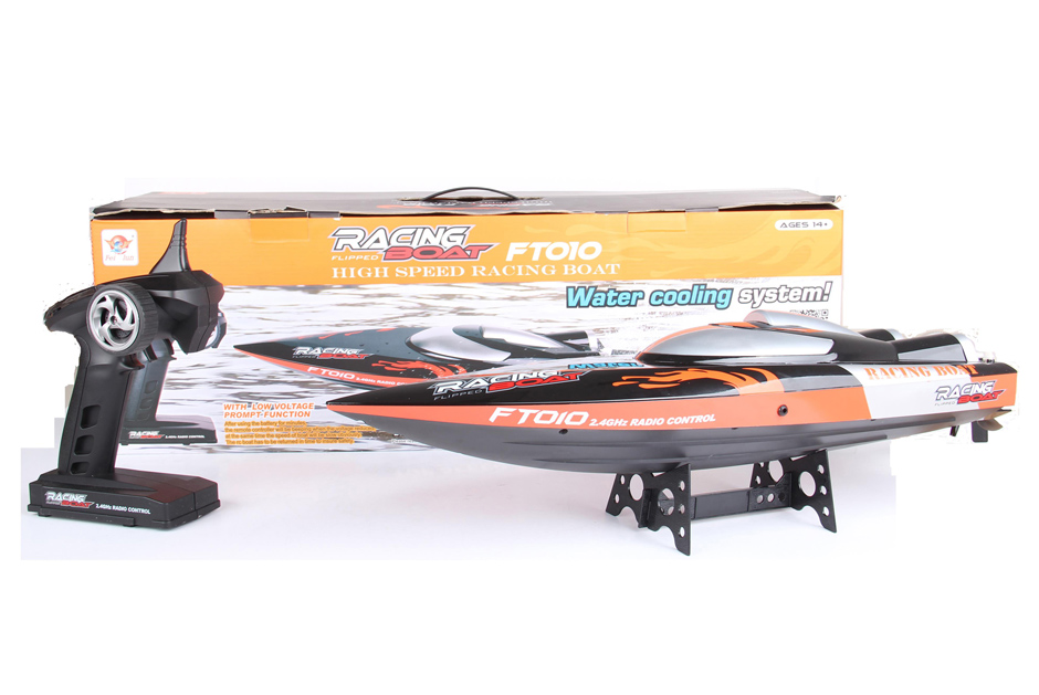 Racing Boat