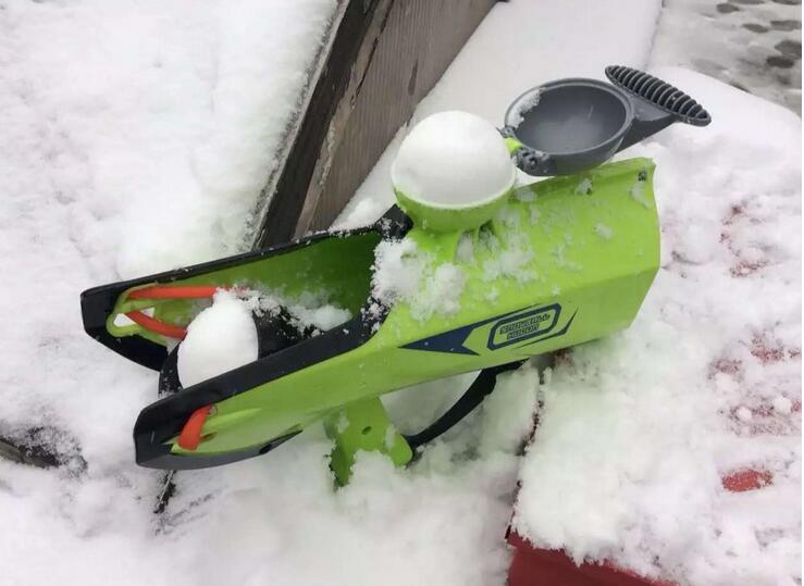 snowball shooter