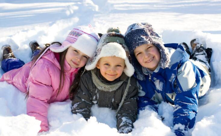 snowball toss